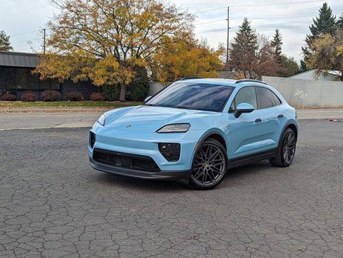 2024 Porsche Macan 4