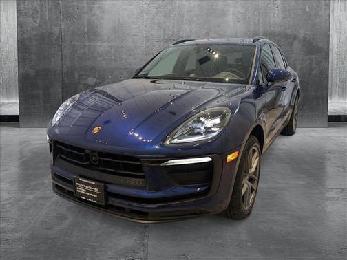 2024 Porsche Macan Base