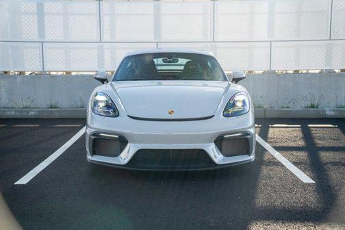2021 Porsche 718 Cayman GT4