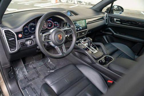 2019 Porsche Cayenne Cayenne