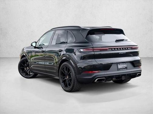 Chromite Black Metallic 2025 Porsche Cayenne Cayenne