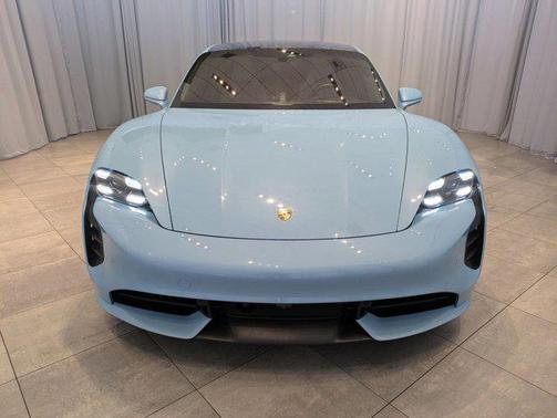 2021 Porsche Taycan Turbo