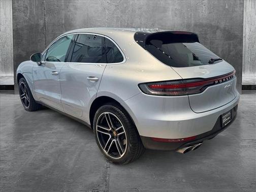 2021 Porsche Macan Base