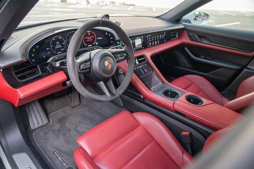 2022 Porsche Taycan 4S