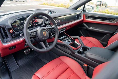 2026 Porsche Cayenne S