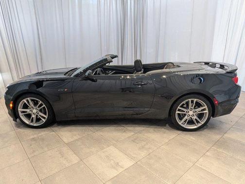 2023 Chevrolet Camaro RWD Convertible LT1