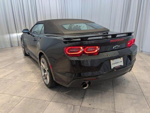 2023 Chevrolet Camaro RWD Convertible LT1