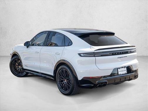 Carrara White Metallic 2026 Porsche Cayenne GTS