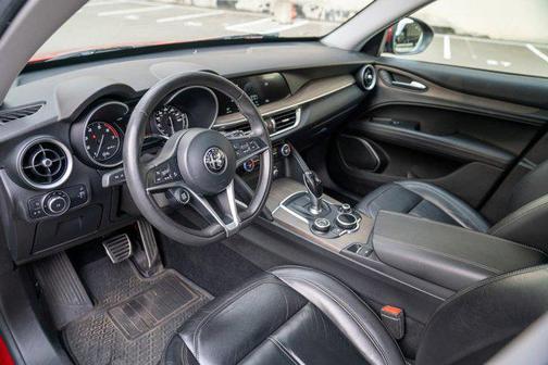 2018 Alfa Romeo Stelvio Ti