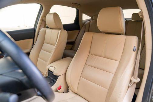2011 Honda Accord Crosstour EX-L