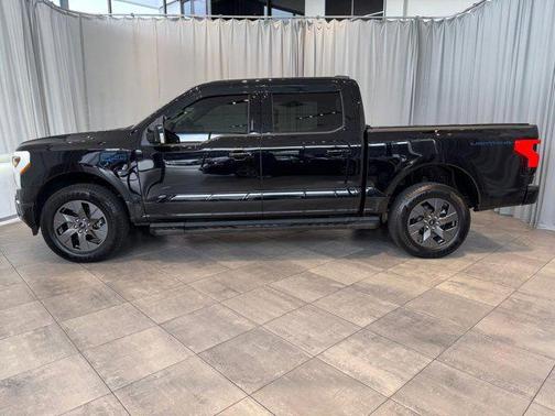 2024 Ford F-150 Lightning Flash