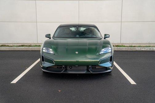 2025 Porsche Taycan Turbo