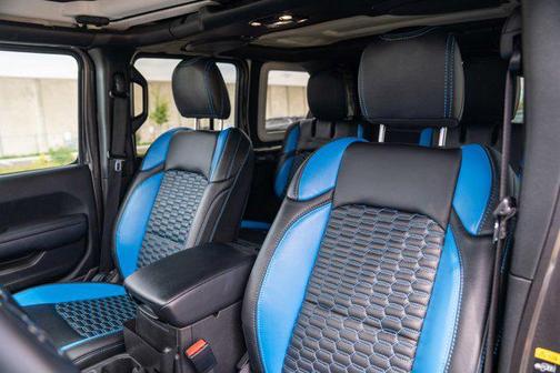 Granite Crystal Metallic Clearcoat 2023 Jeep Wrangler 4xe Rubicon