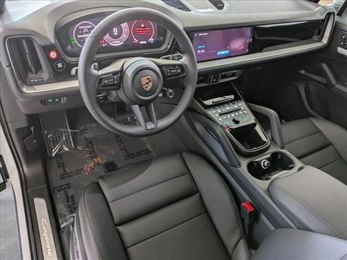 2024 Porsche Cayenne AWD