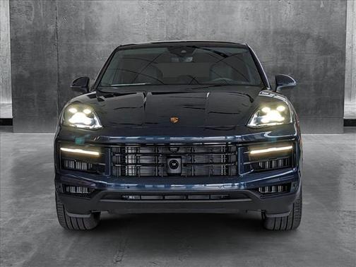 2024 Porsche Cayenne Coupe AWD
