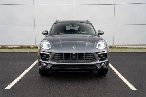 2018 Porsche Macan AWD