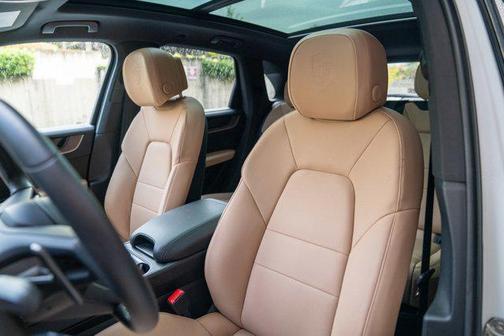 2025 Porsche Cayenne Cayenne