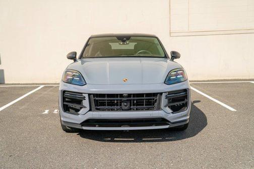 2024 Porsche Cayenne Turbo GT