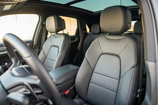 2025 Porsche Cayenne Cayenne