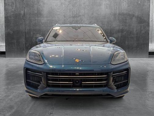 2024 Porsche Cayenne E-Hybrid S