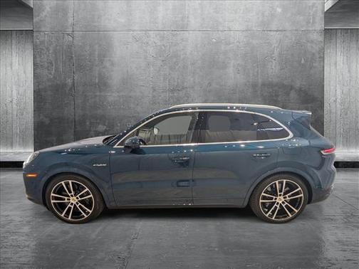 2024 Porsche Cayenne E-Hybrid S