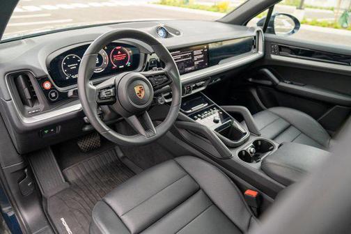 2025 Porsche Cayenne Cayenne