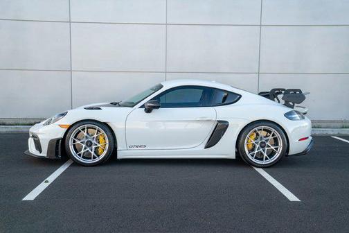 2024 Porsche 718 Cayman GT4 RS