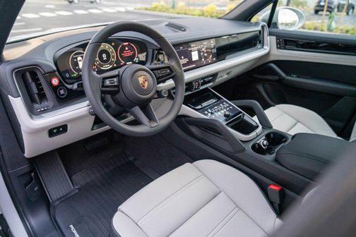 2026 Porsche Cayenne Cayenne