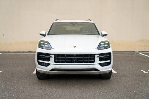 2025 Porsche Cayenne Cayenne