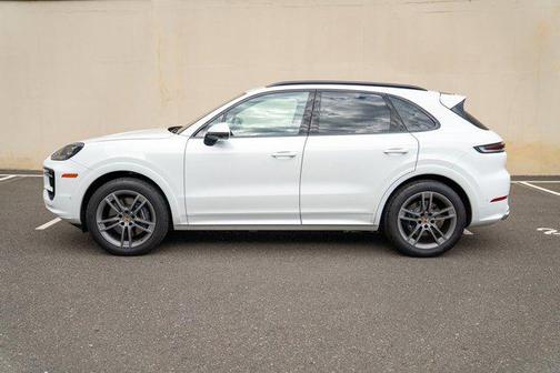 2025 Porsche Cayenne Cayenne