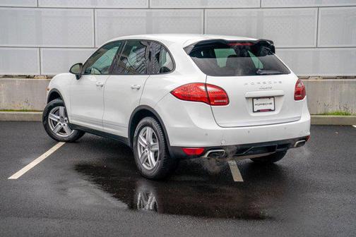 2013 Porsche Cayenne Cayenne