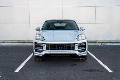 2026 Porsche Cayenne GTS