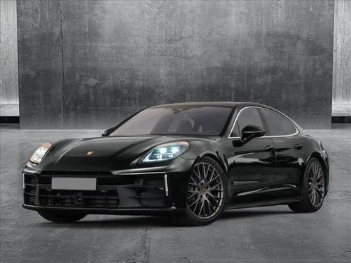 2024 Porsche Panamera 4