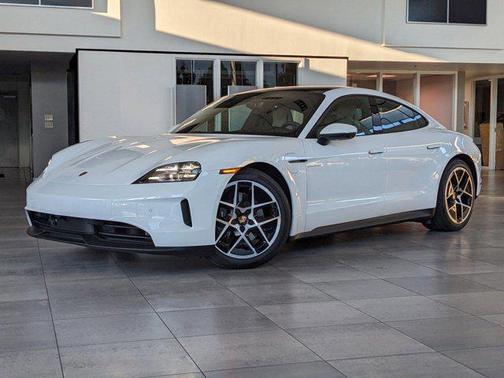 2025 Porsche Taycan RWD