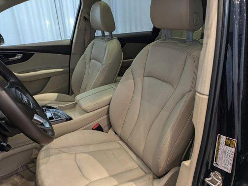 2017 Audi Q7 3.0T Premium