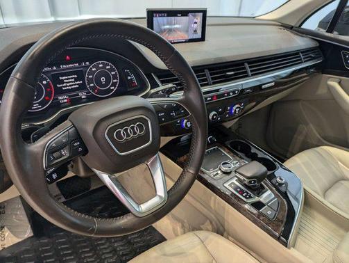 2017 Audi Q7 3.0T Premium