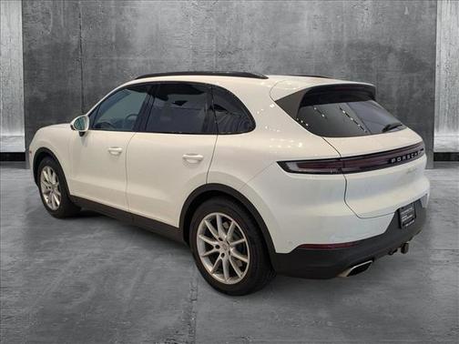 2024 Porsche Cayenne AWD