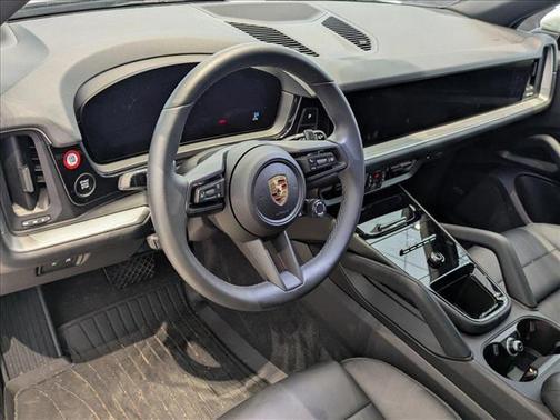 2024 Porsche Cayenne AWD
