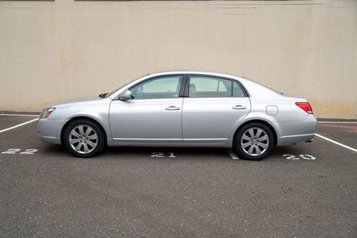 2006 Toyota Avalon XLS