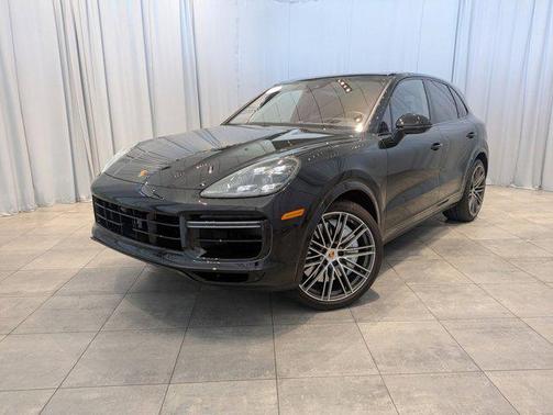2023 Porsche Cayenne Turbo