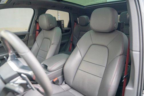 2023 Porsche Cayenne Cayenne