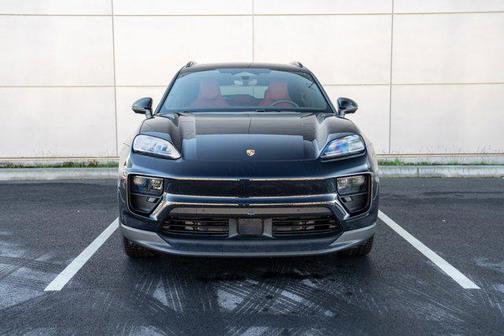 2025 Porsche Macan Electric