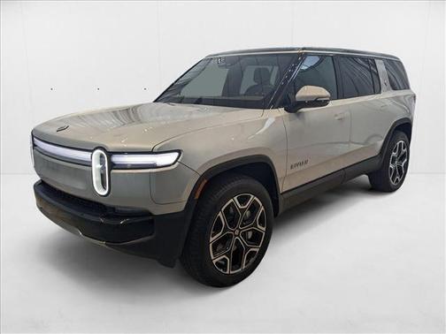 2025 Rivian R1S Adventure