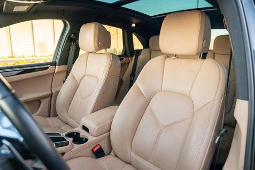 2021 Porsche Macan S