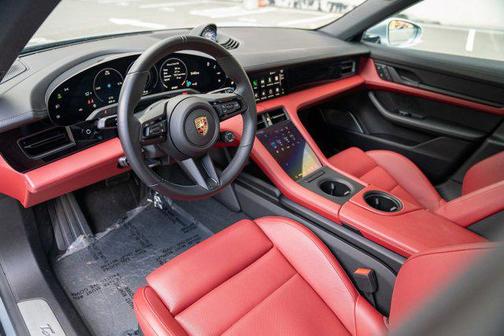 2024 Porsche Taycan 4S