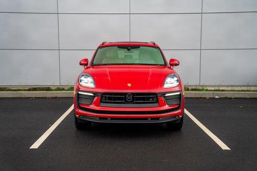 2026 Porsche Macan S
