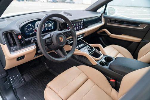 2025 Porsche Cayenne Cayenne