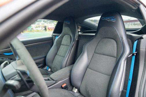 2025 Porsche 718 Cayman GT4 RS