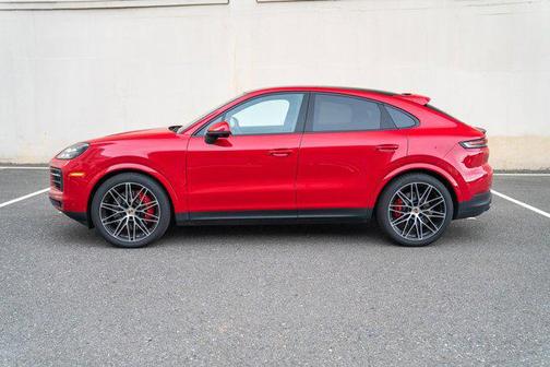 2025 Porsche Cayenne S