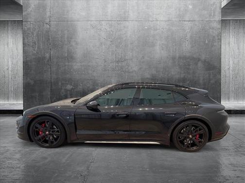 2022 Porsche Taycan Cross Turismo 4S